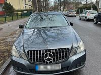 Gebraucht Mercedes E350 231 PS (169 kW) 2009 Grau Limousine