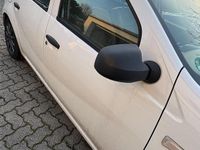 Gebraucht Dacia Sandero 75 PS (55 kW) 2009 Weiß Kleinwagen