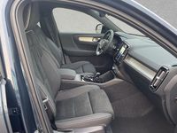 Neu Volvo XC40 Plus 163 PS (119 kW) 2025 Denim blue SUV