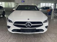 Gebraucht Mercedes CLA200 150 PS (110 kW) 2023 Weiß Limousine