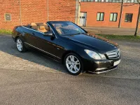 Gebraucht Mercedes E250 204 PS (150 kW) 2012 Schwarz Cabrio