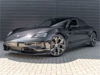 Neu Porsche Taycan Black Edition 319 kW (435 PS) 2026 Schwarz Kombi