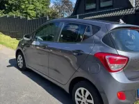 Gebraucht Hyundai i10 Classic 67 PS (49 kW) 2015 Grau Kleinwagen
