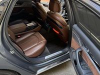 Gebraucht Audi A8L 435 PS (319 kW) 2015 Grau Limousine