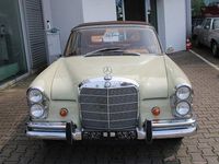 Gebraucht Mercedes W111 SE 150 PS (110 kW) 1967 Beige Cabrio