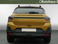Neu Dacia Sandero Expression 110 PS (80 kW) 2026 Gelb Limousine