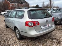 Gebraucht VW Passat 140 PS (102 kW) 2009 Silber Kombi