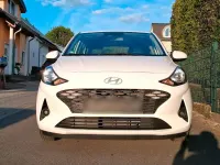 Neu Hyundai i10 63 PS (46 kW) 2025 Weiß Kleinwagen