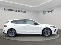 Gebraucht BMW M135 Performance 300 PS (220 kW) 2025 Alpinweiß uni Kleinwagen