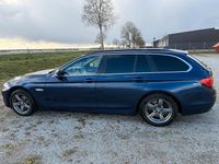 Gebraucht BMW 520 184 PS (135 kW) 2012 Blau Kombi