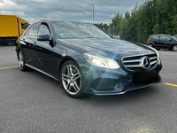 Gebraucht Mercedes E350 AMG 258 PS (189 kW) 2015 Blau Limousine