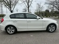 Gebraucht BMW 116 122 PS (89 kW) 2011 Weiß Kleinwagen