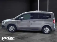 Gebraucht Mercedes T180 Progressive 116 PS (85 kW) 2025 Grau chromitgrau metallic Van / Kleinbus