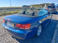 gebraucht BMW 330 Cabriolet i - LeMans blau - M-Sportpaket