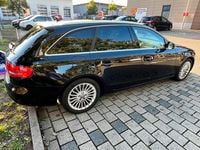 Gebraucht Audi A4 Comfort 177 PS (130 kW) 2013 Schwarz Kombi