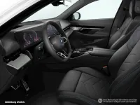 Gebraucht BMW 550e M Sport 489 PS (359 kW) 2025 Weiß Kombi