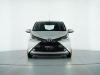 Gebraucht Toyota Aygo Edition-S 69 PS (50 kW) 2017 Silver mica metallic Kleinwagen