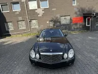 Gebraucht Mercedes E320 Avantgarde 224 PS (164 kW) 2009 Schwarz Limousine