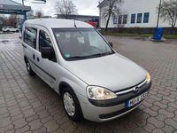 Second-hand Opel Combo 87 CP (63 kW) 2002 Argintiu Monovolum