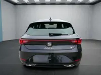 Neu Seat Leon 150 PS (110 kW) 2025 Schwarz Kleinwagen