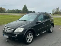 Second-hand Mercedes ML280 190 CP (139 kW) 2007 Negru SUV