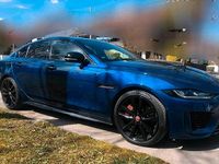 Gebraucht Jaguar XE R-Dynamic 250 PS (183 kW) 2021 Blau Limousine