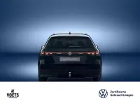 Gebraucht VW Passat R-line 177 PS (130 kW) 2025 Schwarz Kombi
