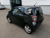 Gebraucht Toyota iQ 68 PS (50 kW) 2009 Schwarz Kleinwagen