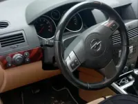 Usata Opel Astra 2003 Nero Utilitaria