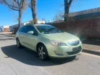 Second-hand Opel Astra 110 CP (80 kW) 2012 Verde Break