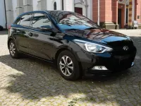 Gebraucht Hyundai i20 Passion 101 PS (74 kW) 2018 Schwarz Kleinwagen