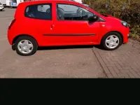 Second-hand Renault Twingo 75 CP (55 kW) 2013 Roșu Hatchback