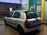 Gebraucht Renault Clio 60 PS (44 kW) 2006 Silber Kleinwagen