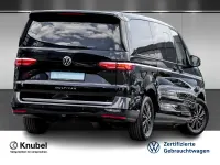 Gebraucht VW Multivan Style 150 PS (110 kW) 2025 Schwarz Van / Kleinbus