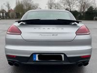 gebraucht Porsche Panamera GTS PDK Sport Chrono (Garagenfahrzeug) TÜV neu