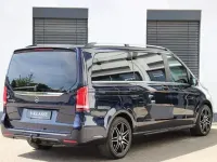 Gebraucht Mercedes V250 AMG 190 PS (139 kW) 2018 Blau Van / Kleinbus