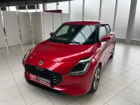 Neu Suzuki Swift Comfort+ 82 PS (60 kW) 2026 Burning red pearl metallic Kleinwagen