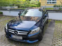 Gebraucht Mercedes C220 Avantgarde 150 PS (110 kW) 2018 Blau Kombi