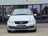 Gebraucht Mercedes A150 95 PS (69 kW) 2009 Silber Limousine