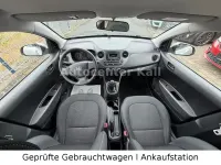 Gebraucht Hyundai i10 69 PS (50 kW) 2018 Silber Kleinwagen