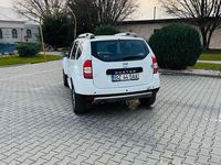 Second-hand Dacia Duster 125 CP (91 kW) 2017 Alb SUV