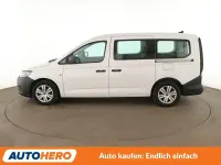 Używany VW Caddy 102 KM (75 kW) 2022 Biały Minivan