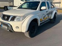 Gebraucht Nissan Navara XE 190 PS (139 kW) 2012 Weiß Abholung
