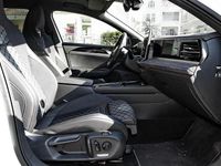 Gebraucht VW Passat R-line 150 PS (110 kW) 2024 Weiß Kombi