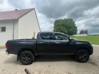 Neu Toyota HiLux 204 PS (150 kW) 2025 Grau Pickup