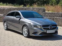 Gebraucht Mercedes CLA200 Shooting Brake 156 PS (114 kW) 2015 Grau Kombi