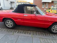 Gebraucht Alfa Romeo Spider 126 PS (92 kW) 1988 Rot Cabrio