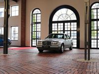 Gebraucht Mercedes E280 193 PS (141 kW) 1995 Silber Limousine