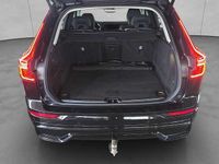 Gebraucht Volvo XC60 Plus 197 PS (144 kW) 2023 Onyx black metallic SUV