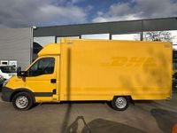 Second-hand Iveco Daily 106 CP (77 kW) 2012 Galben